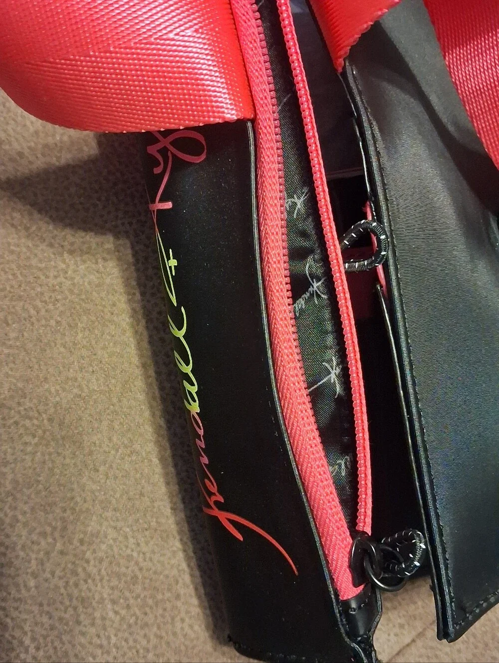 Kendall & Kylie Makeup Bag Brush Bag Fanny Pack Pink And Black